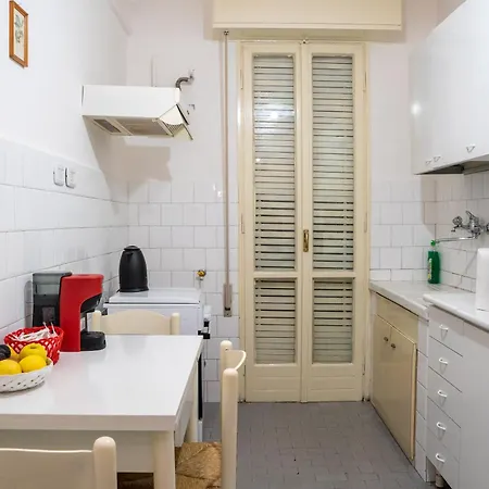 Home Stay Roma Couette-café *