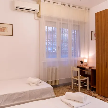 Panzió Home Stay Roma Róma